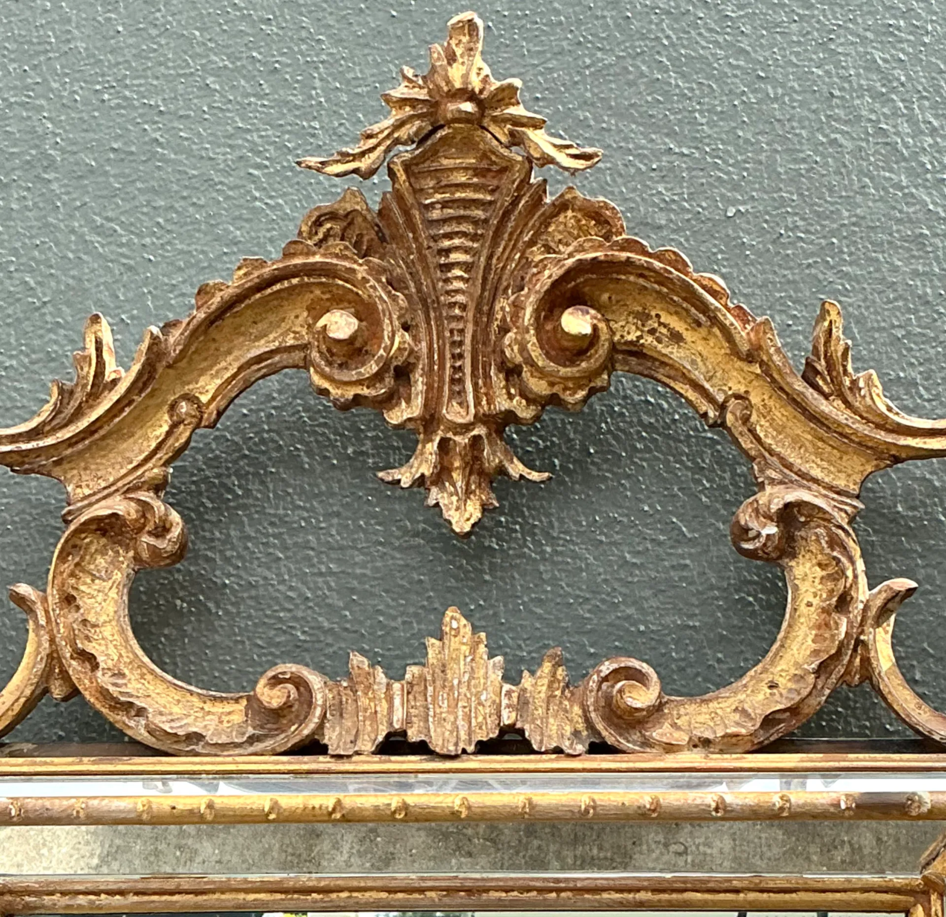 Vintage LaBarge Gilt Carved Wood Mirror — additional photo 6