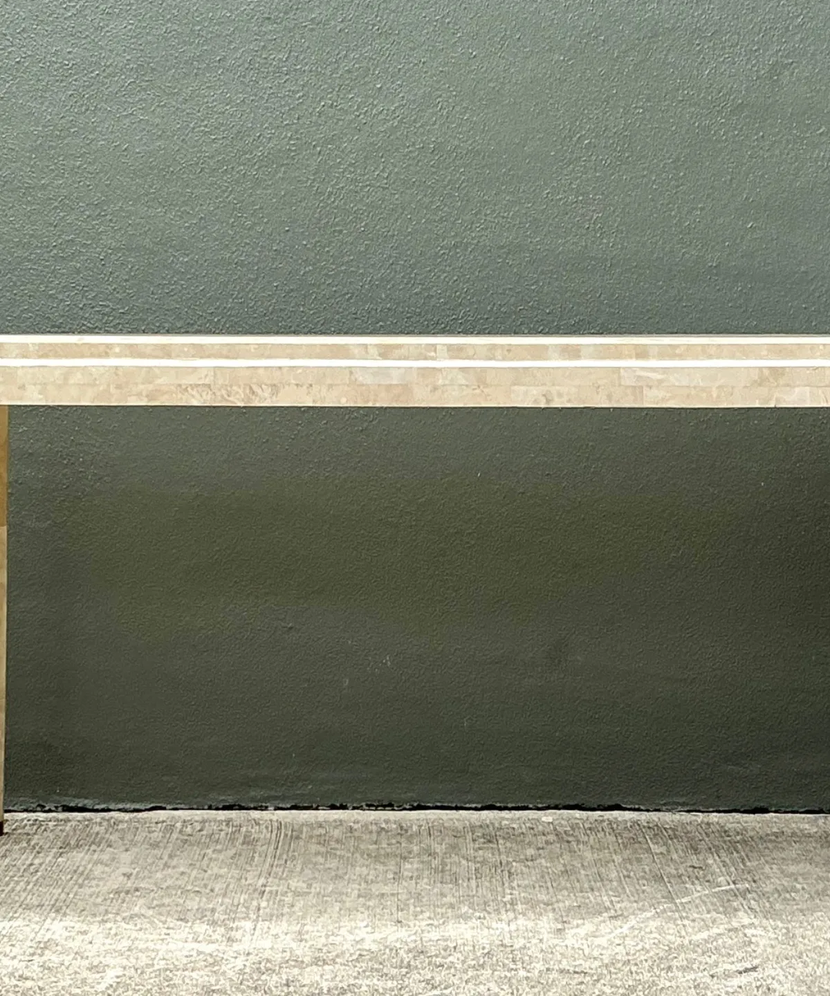 Vintage Tessellated Stone Console Table With Brass Inlay — additional photo 5