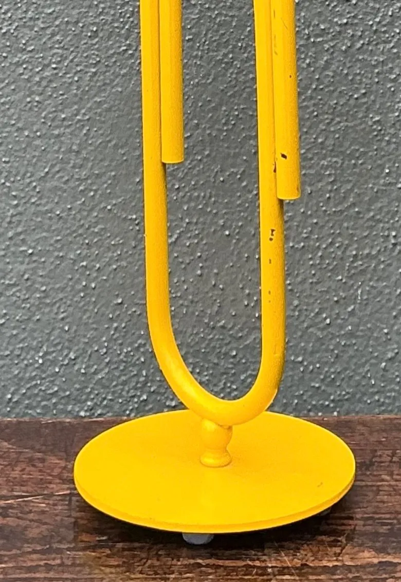 Vintage Yellow Metal Paperclip Table Lamp — additional photo 8