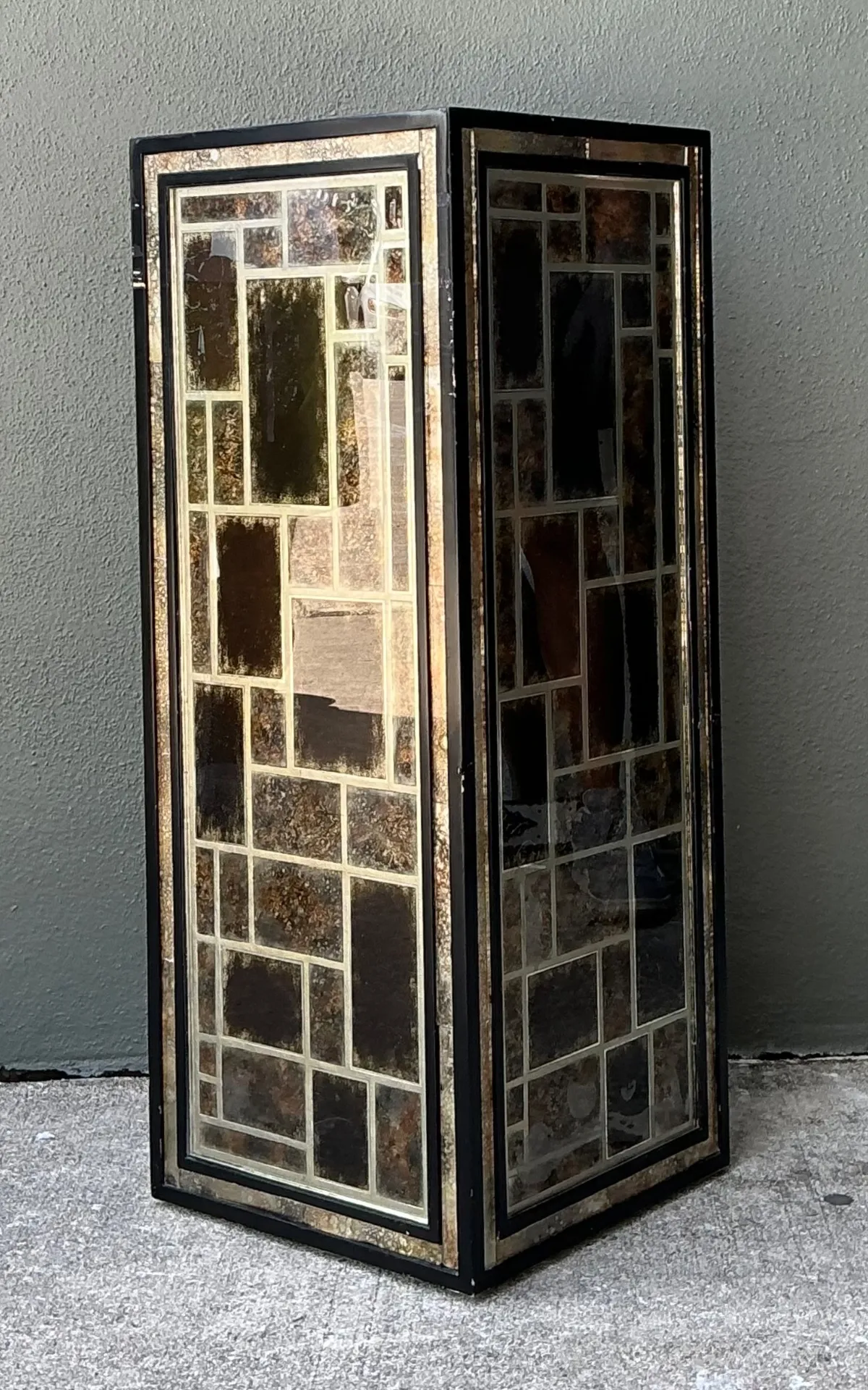 Vintage Eglomise Geometric Glass Pedestal — additional photo 2