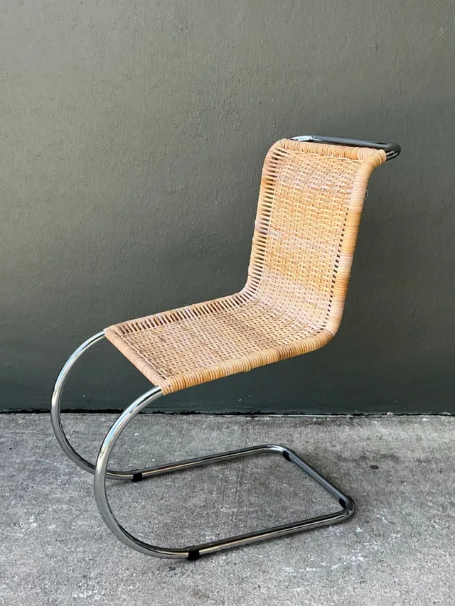 Vintage Mies Van Der Rohe For Knoll Cantilevered Chrome And Rattan MR Chair — additional photo 1