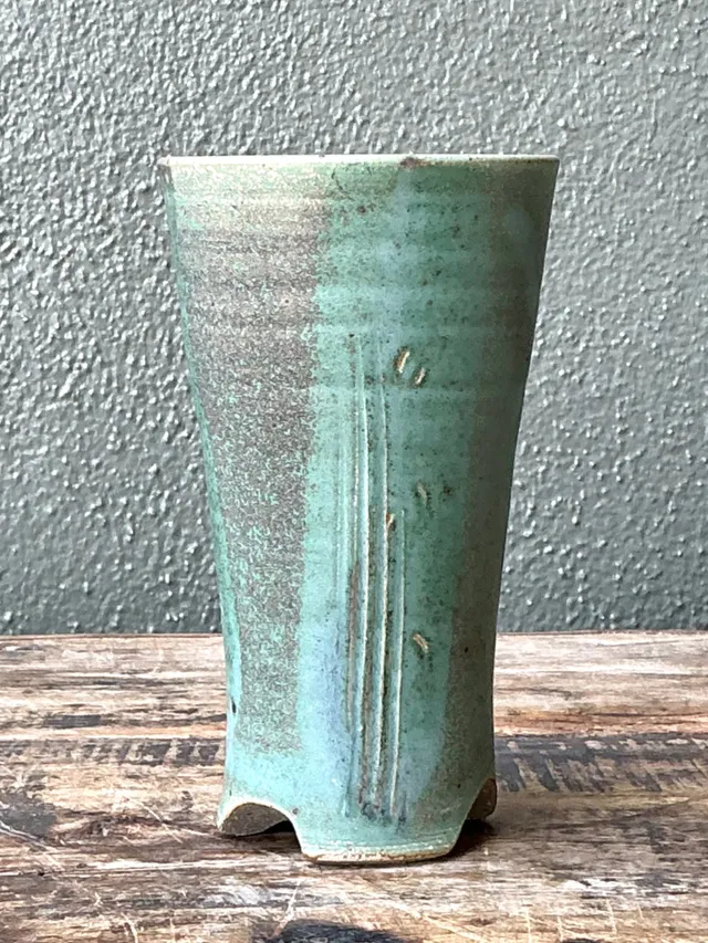 Vintage Studio Pottery Green Vase — additional photo 5