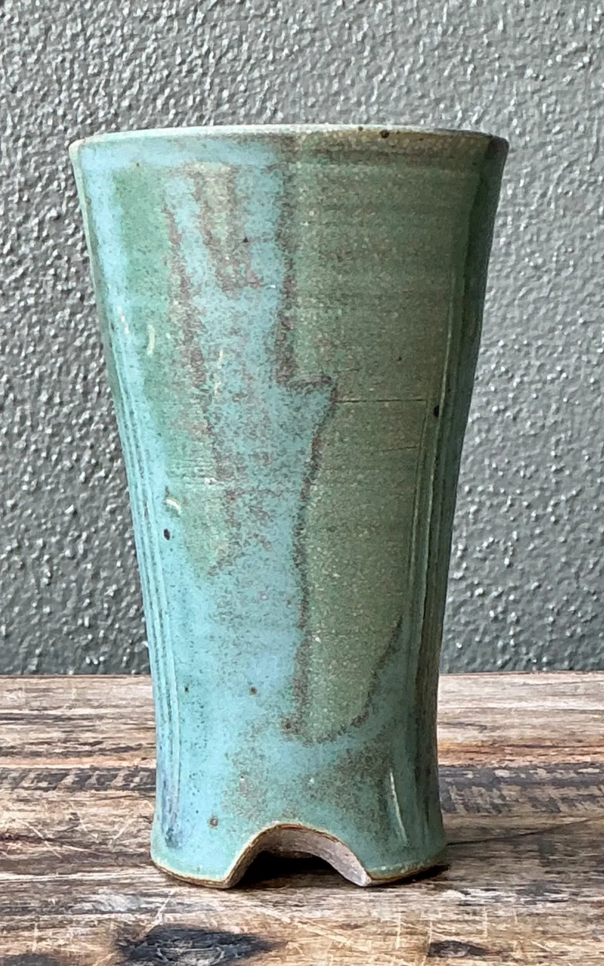 Vintage Studio Pottery Green Vase — additional photo 2