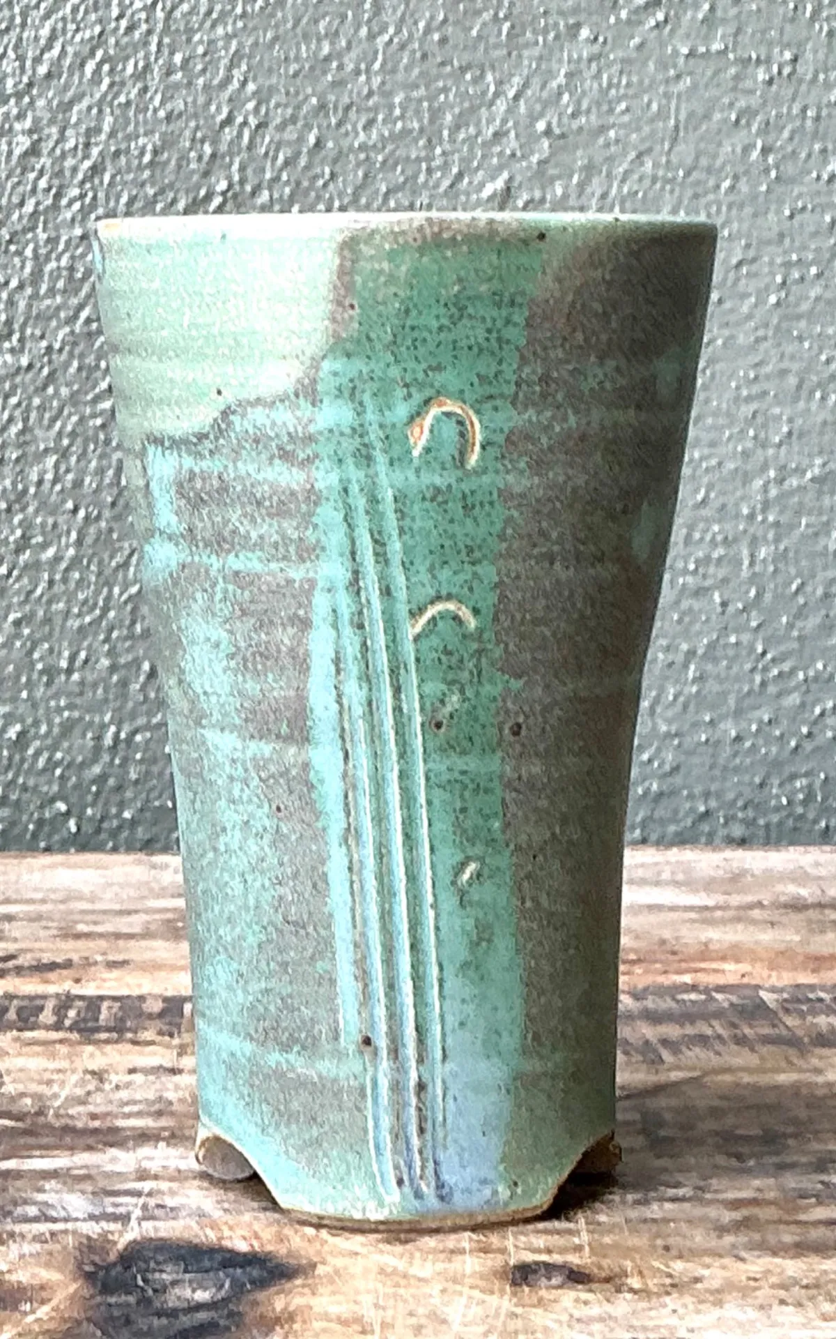 Vintage Studio Pottery Green Vase — additional photo 4