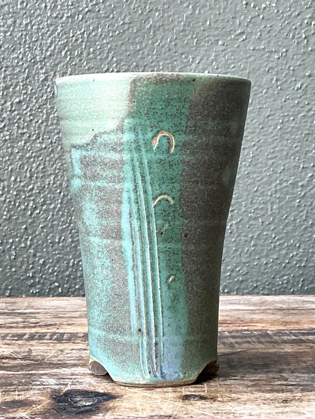 Vintage Studio Pottery Green Vase — additional photo 7