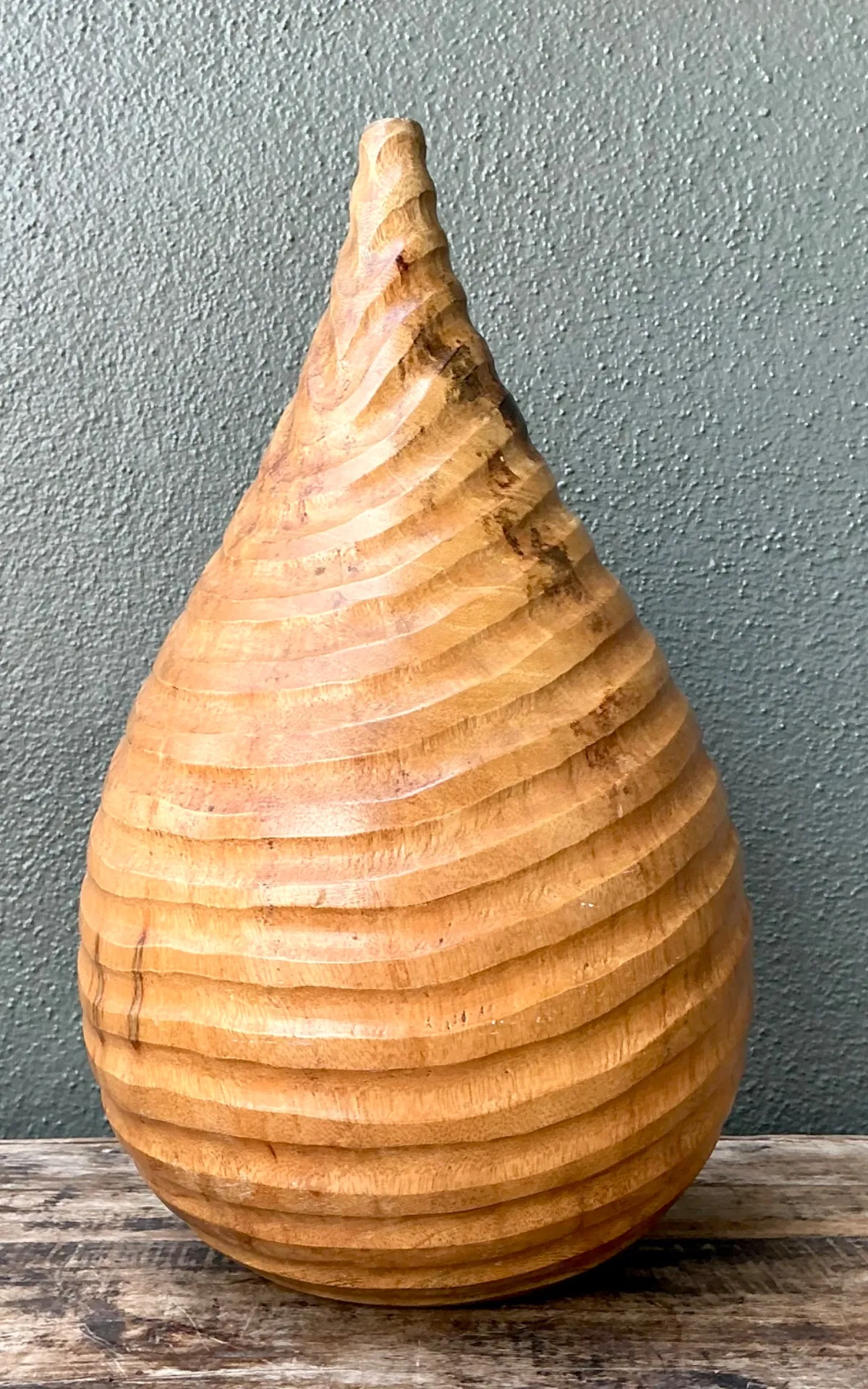 Vintage Natural Wood Teardrop Vase — additional photo 3