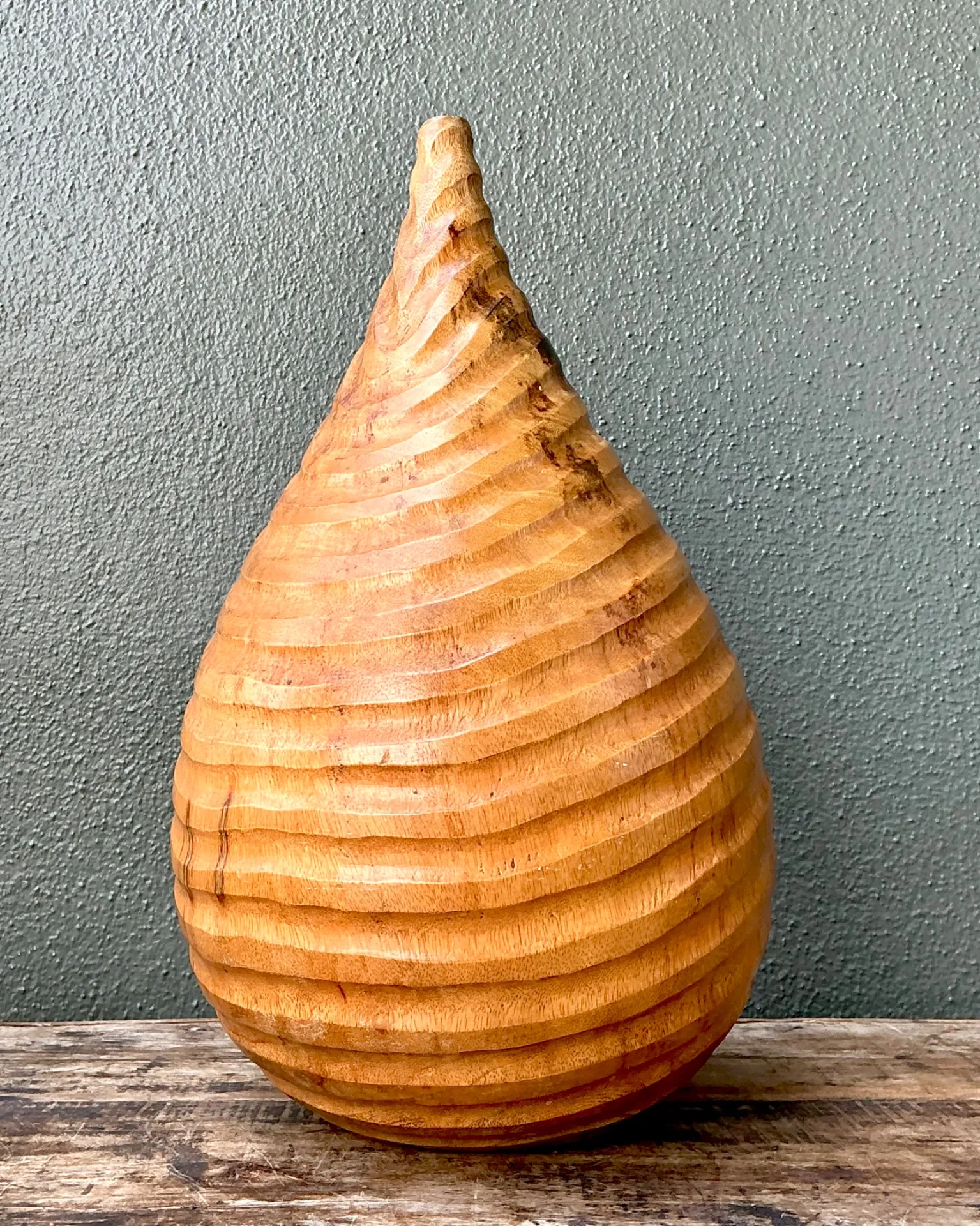 Vintage Natural Wood Teardrop Vase — additional photo 4