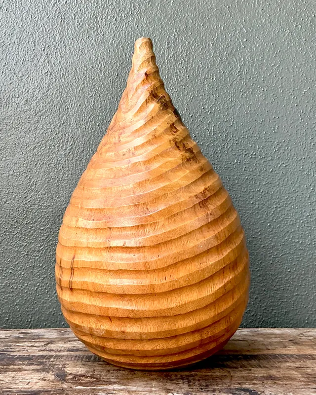 Vintage Natural Wood Teardrop Vase — additional photo 4