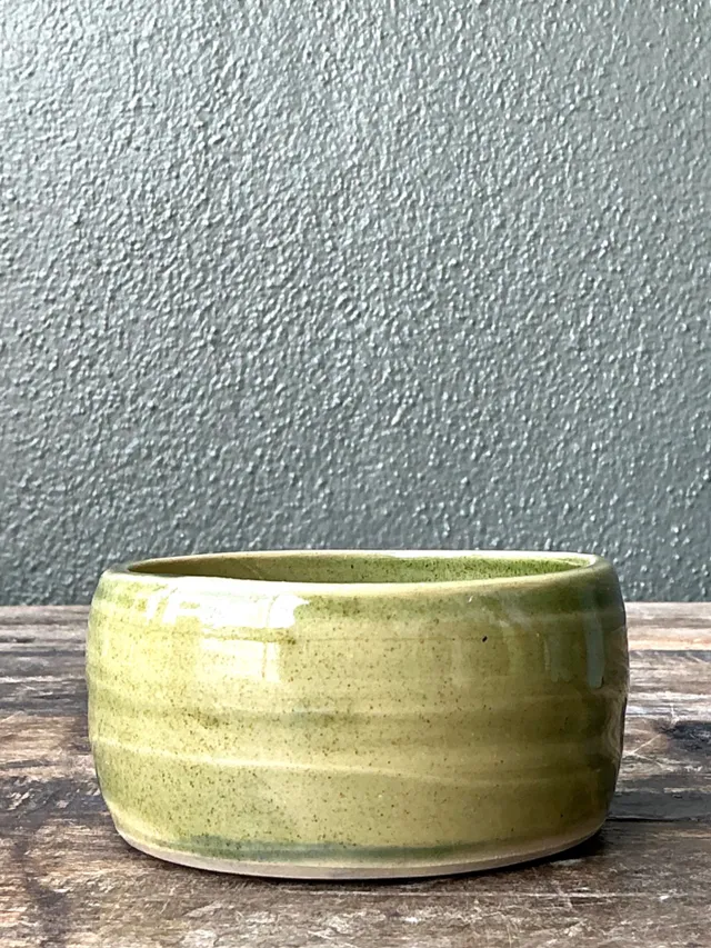 Vintage Studio Pottery Green Bowl — additional photo 7