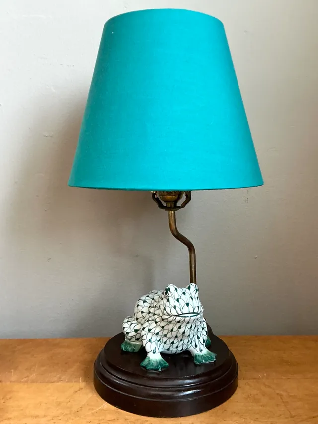 Vintage Ceramic Frog Table Lamp — additional photo 1
