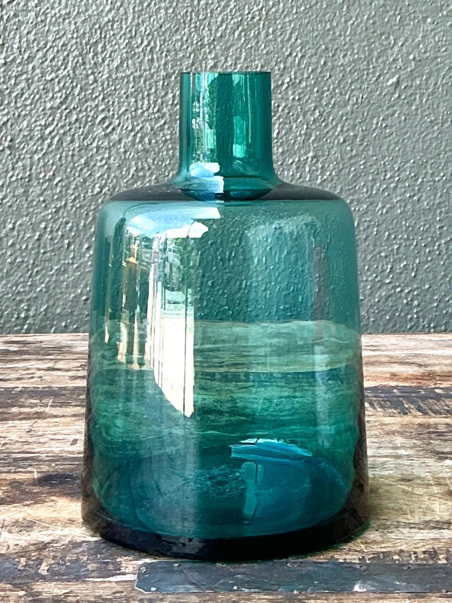 Vintage Small Teal Glass Vase — additional photo 2