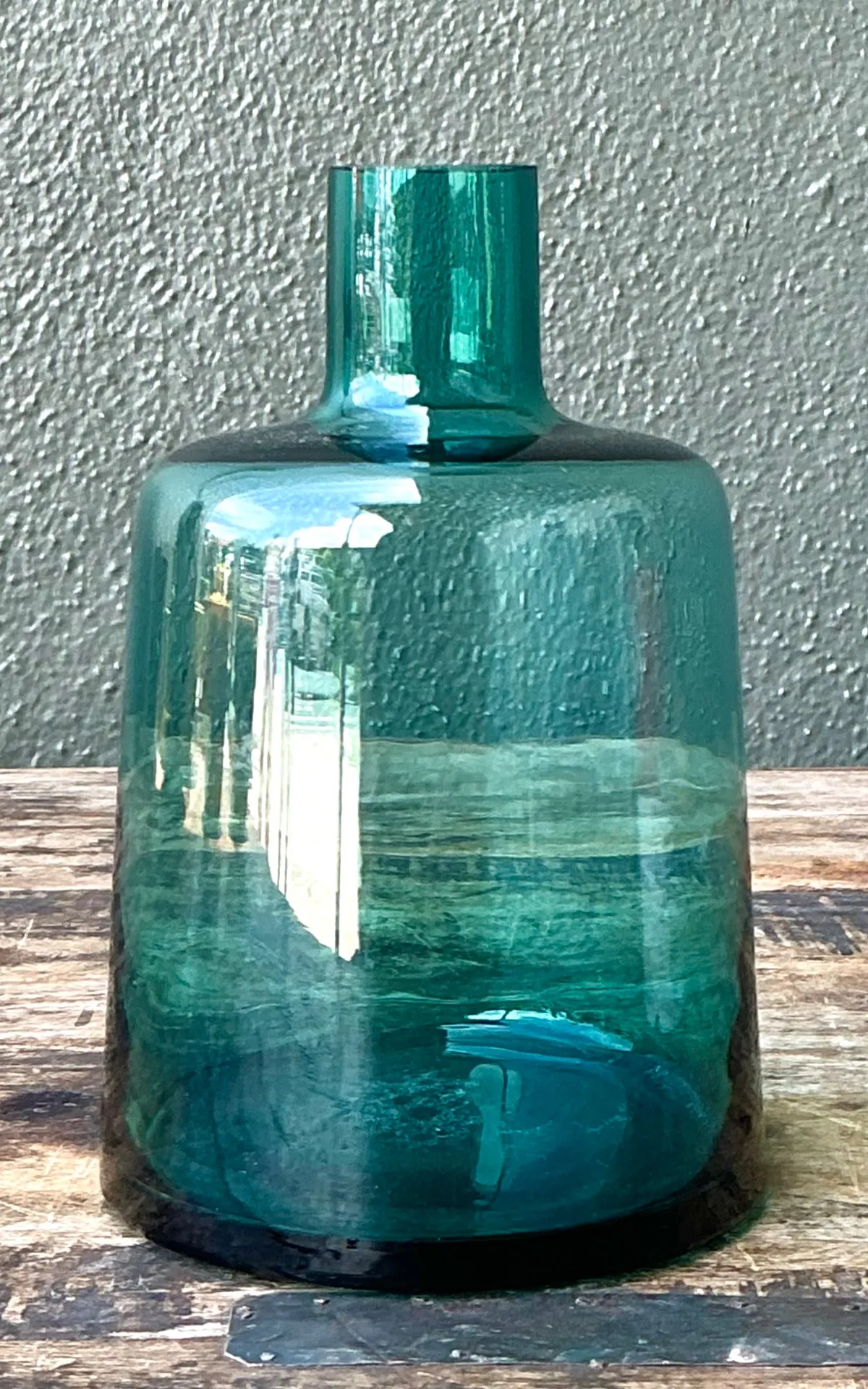 Vintage Small Teal Glass Vase — additional photo 2
