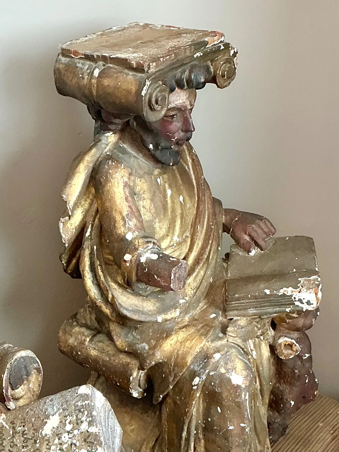 Vintage Polychromed Carved Wooden Figures - Set Of 2 — additional photo 4
