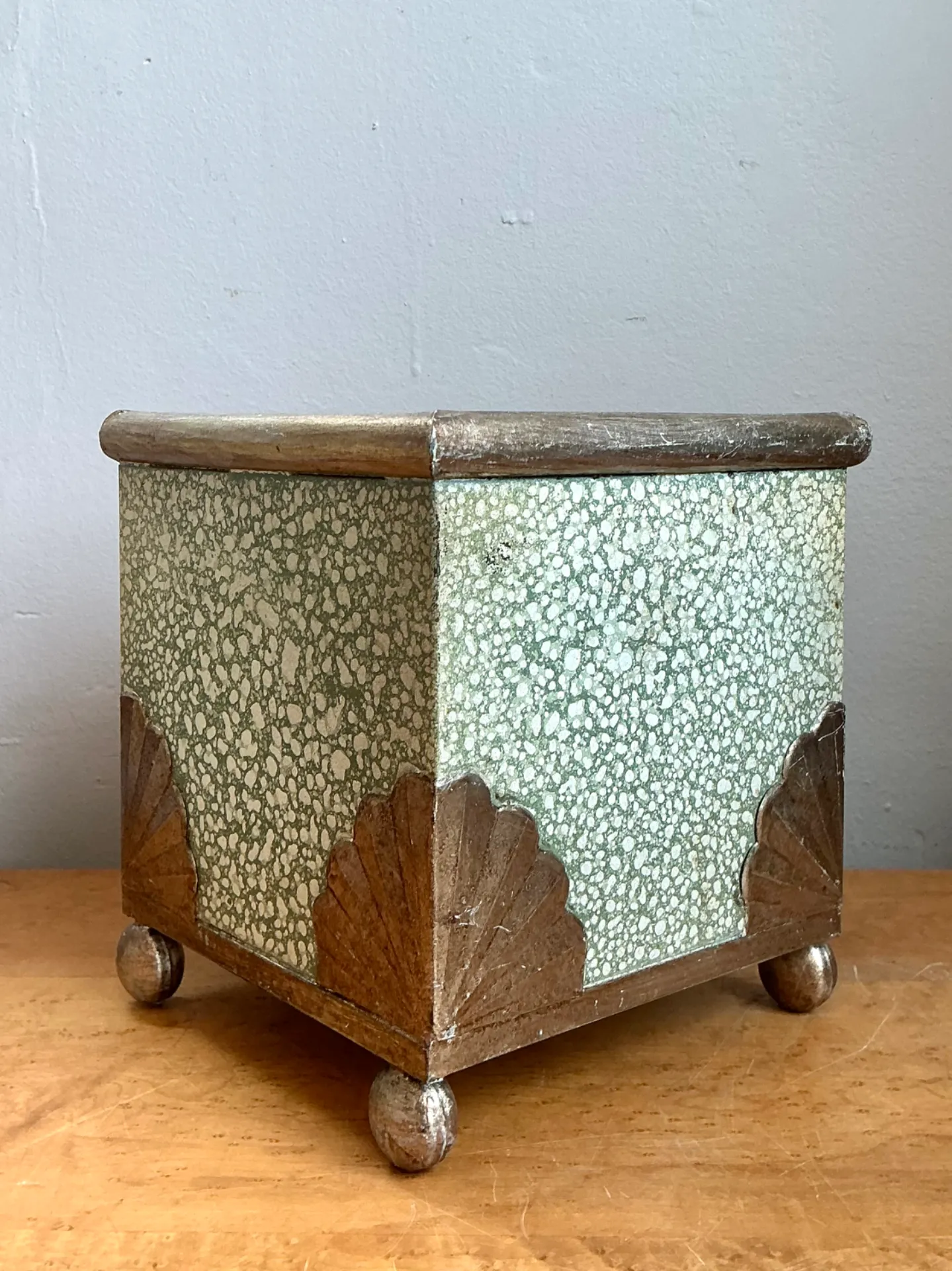 Vintage Painted Cache Pot with Shell Detail — additional photo 6