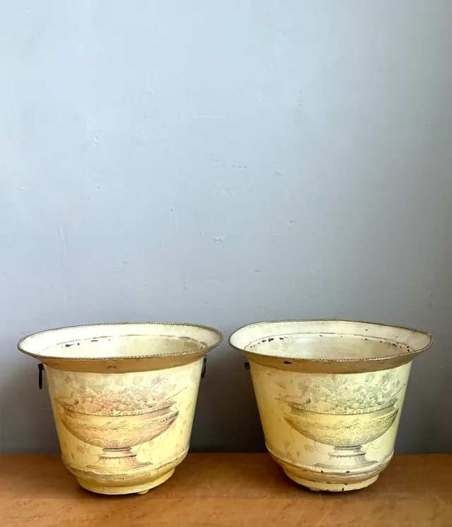 Vintage Distressed French Toile Metal Cache Pot - A Pair — additional photo 7