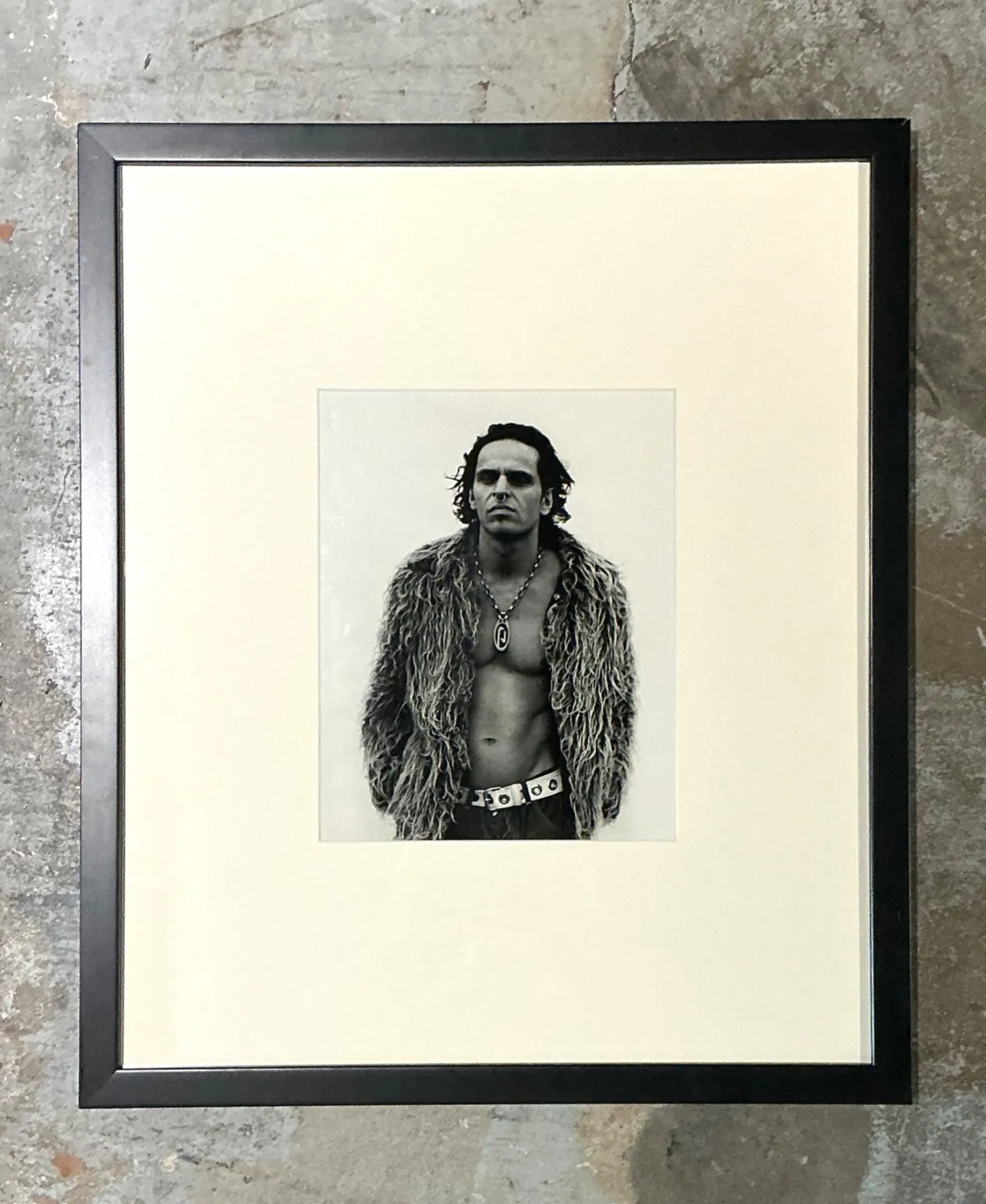 Vintage Framed Black and White Fashion Portrait — additional photo 3