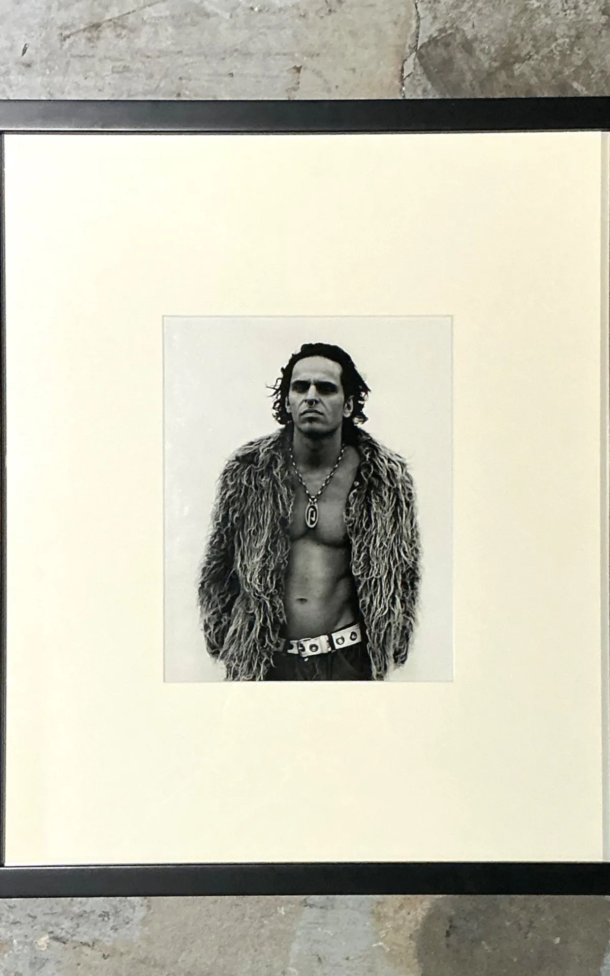 Vintage Framed Black and White Fashion Portrait — additional photo 3