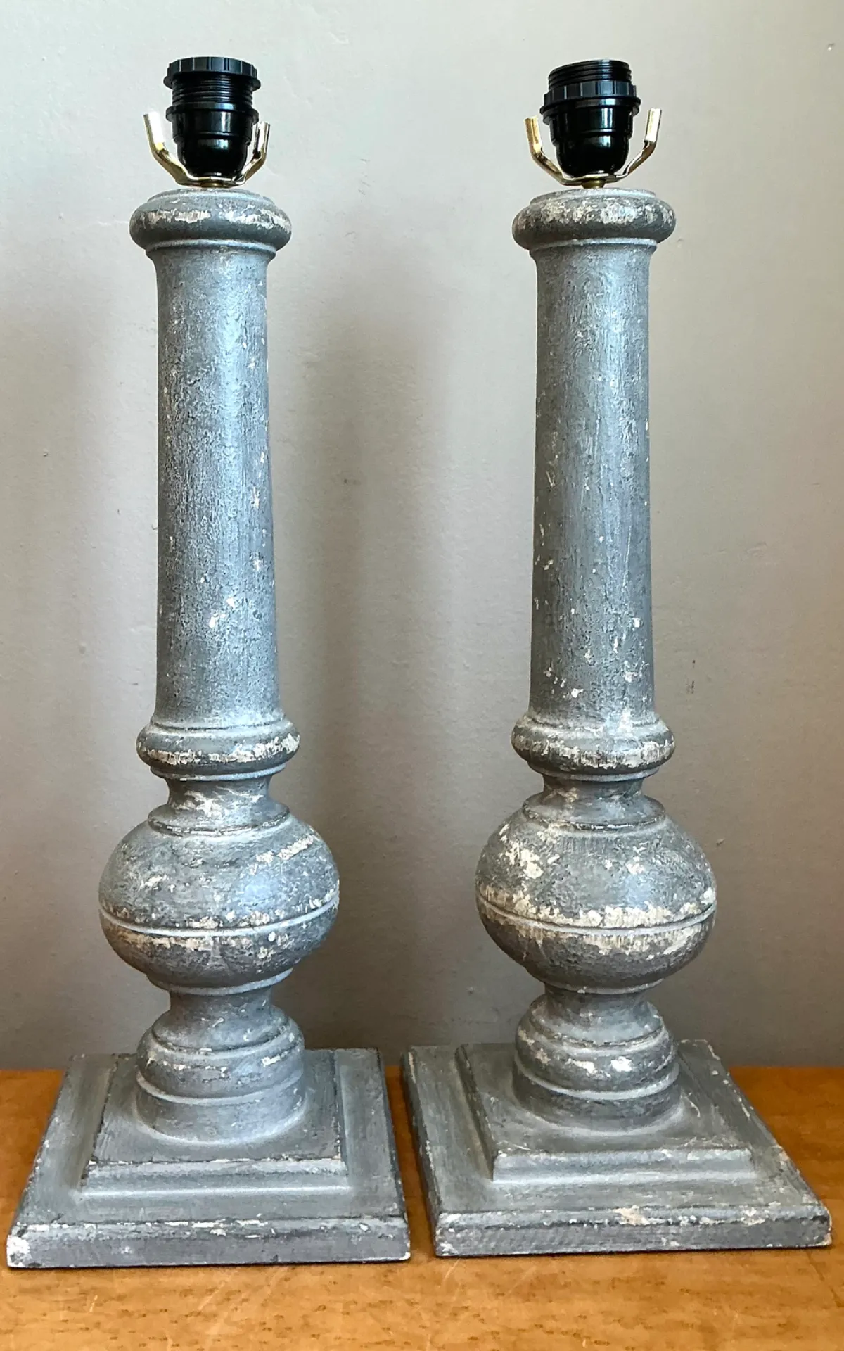 Vintage Distressed Wood Table Lamps - Pair — additional photo 5