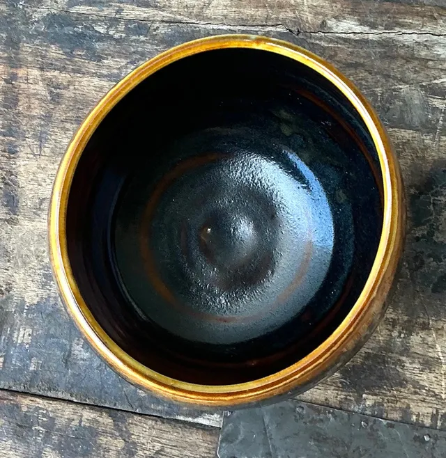 Vintage Handcrafted Studio Pottery Bowl — additional photo 3