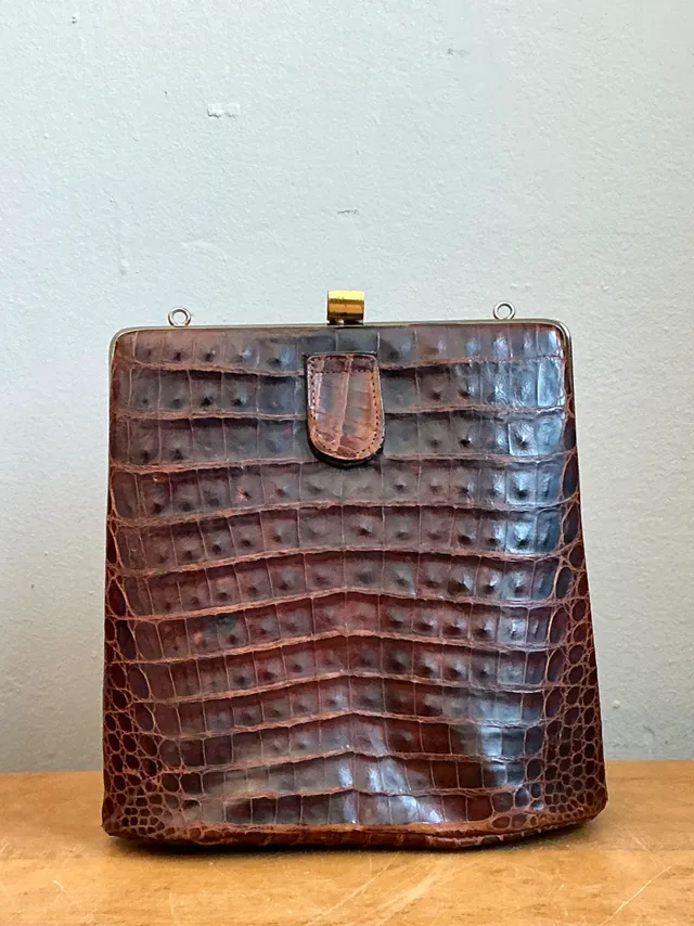 Vintage Crocodile Metal Frame Handbag — additional photo 7
