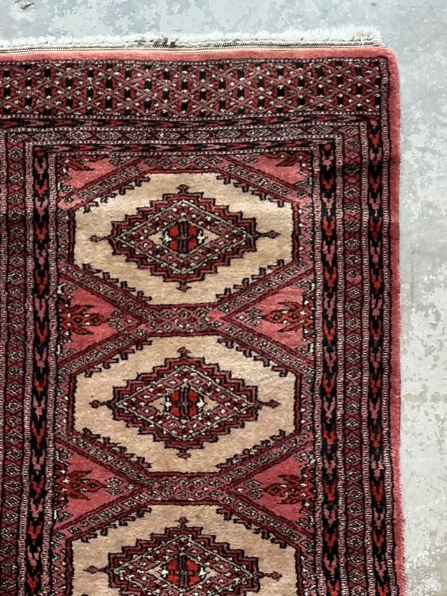 Vintage Persian Hand-Knotted Geometric Rug — additional photo 8