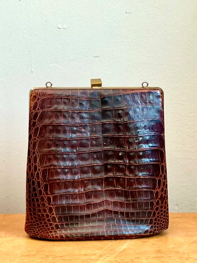 Vintage Crocodile Metal Frame Handbag — additional photo 3