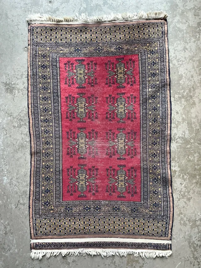 Vintage Hand-Knotted Geometric Wool Rug — additional photo 6
