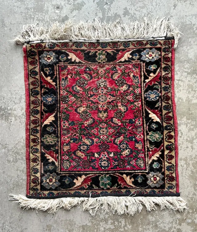Vintage Persian Hand-Knotted Wool Rug — additional photo 6