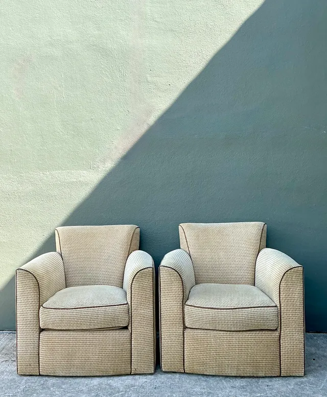 Vintage Donghia Swivel Lounge Chairs with Ottomans - A Pair — additional photo 8