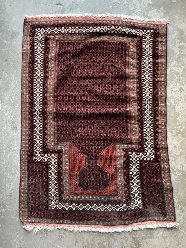 Vintage Hand-Knotted Geometric Wool Rug — additional photo 6