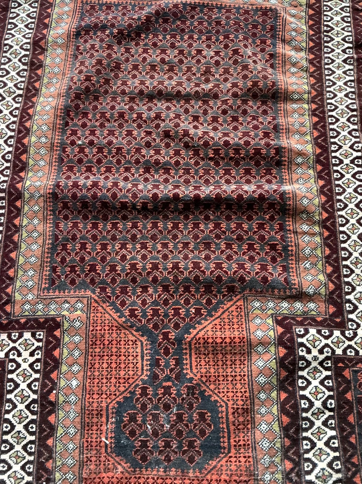 Vintage Hand-Knotted Geometric Wool Rug — additional photo 5