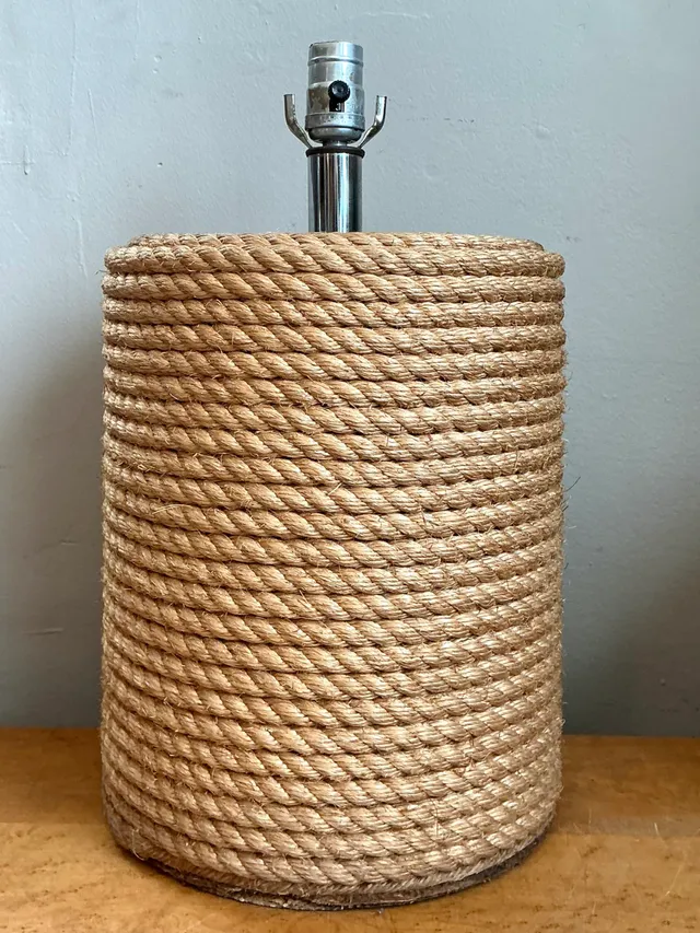 Vintage Rustic Rope Wrapped Lamp — additional photo 2