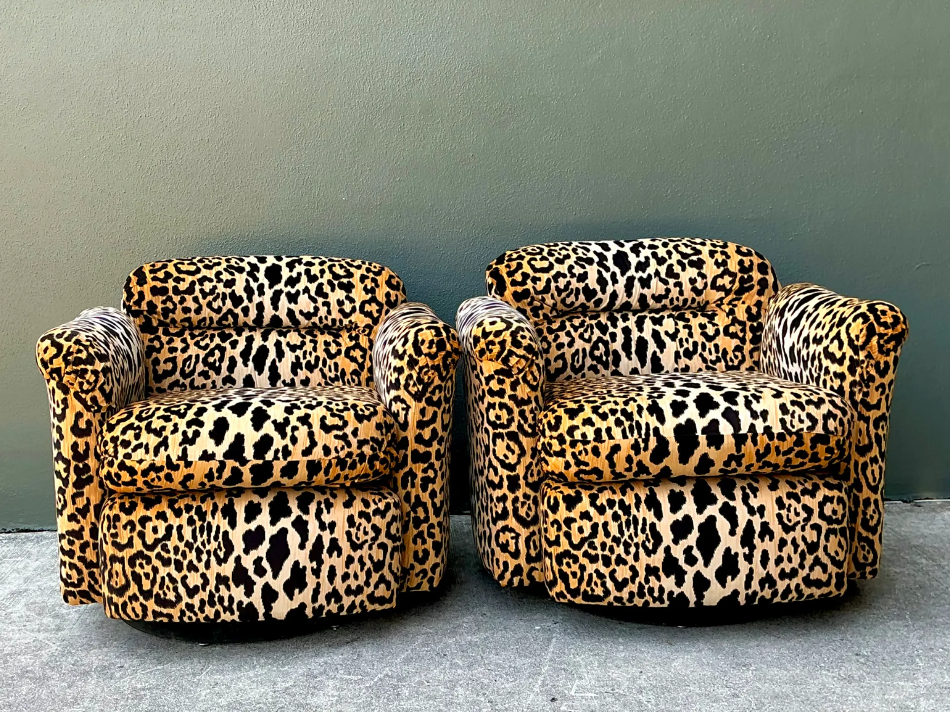 Vintage Leopard Velvet Swivel Chairs - Pair — additional photo 5