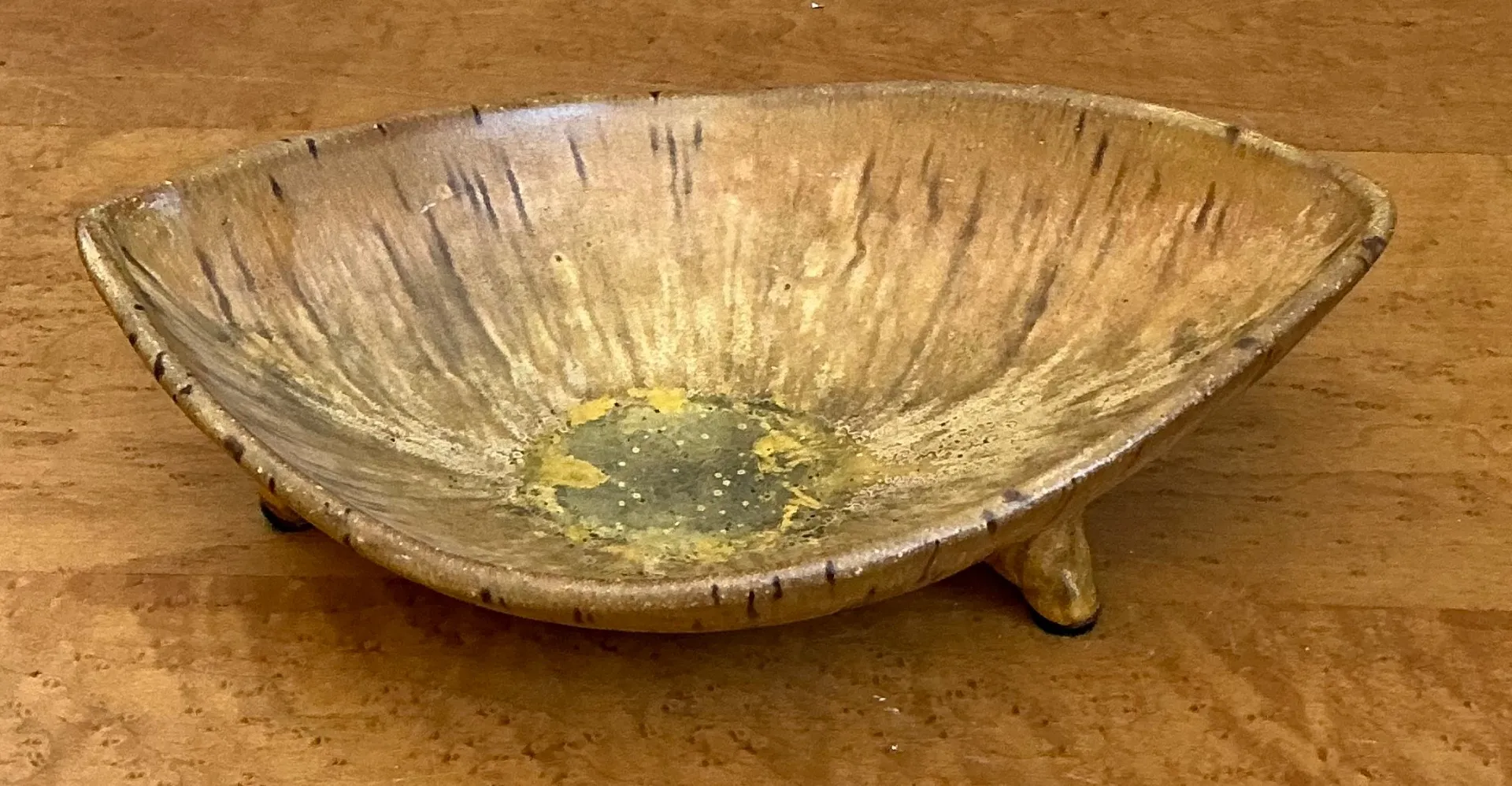 Vintage Tripod Ceramic Bowl — additional photo 7