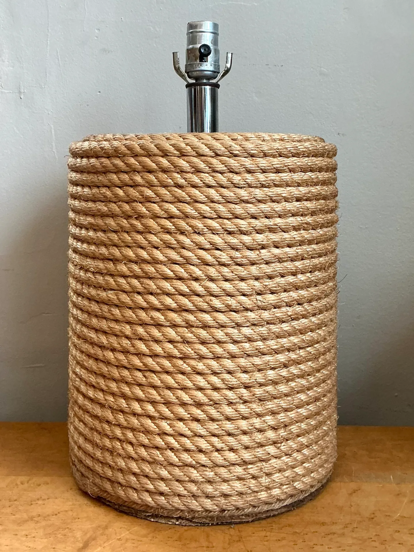 Vintage Rustic Rope Wrapped Lamp — additional photo 5
