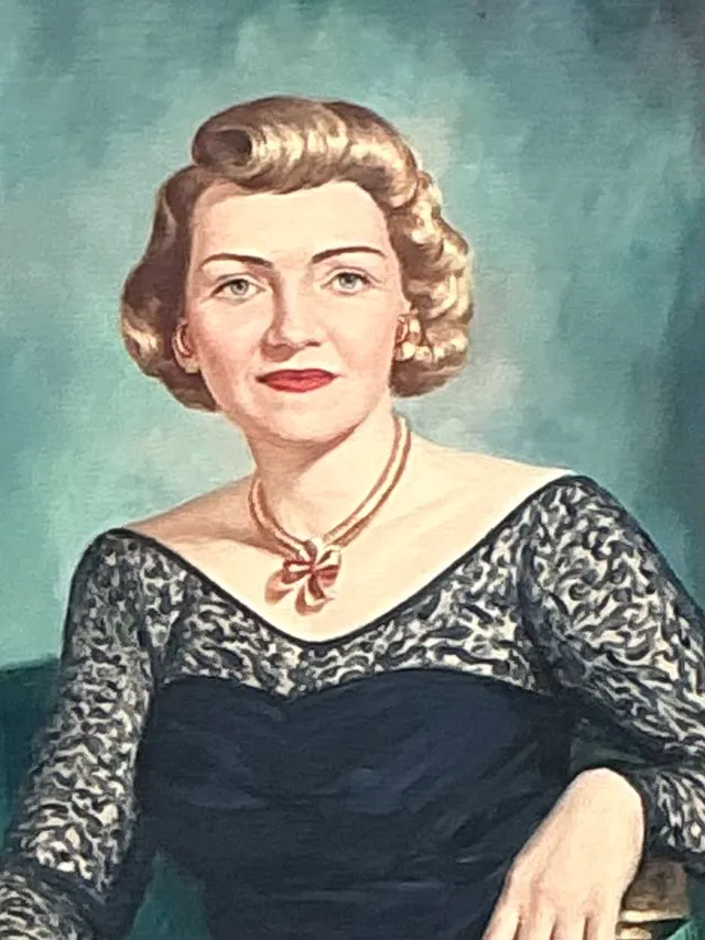 Vintage Portrait Painting on Canvas — additional photo 3