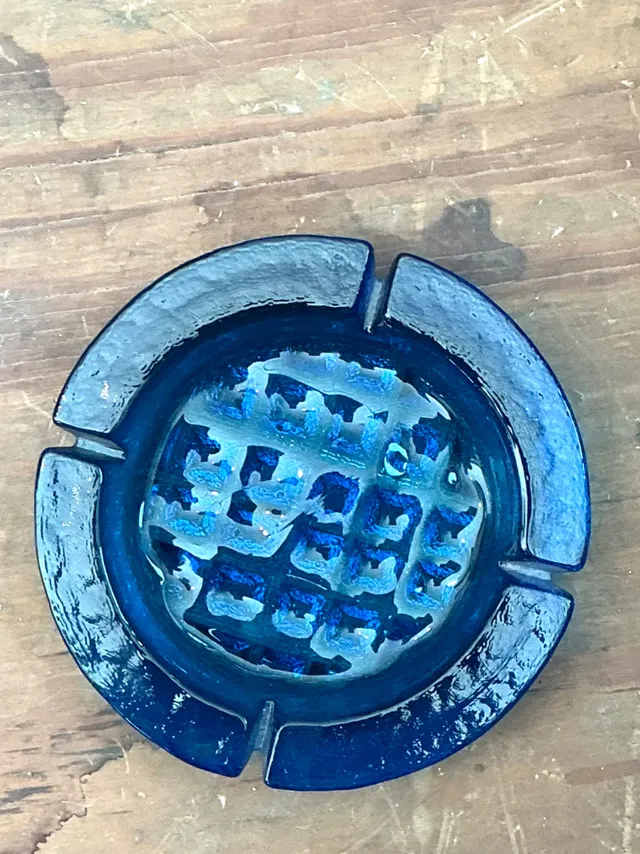 Vintage Cobalt Glass Ashtray — additional photo 2