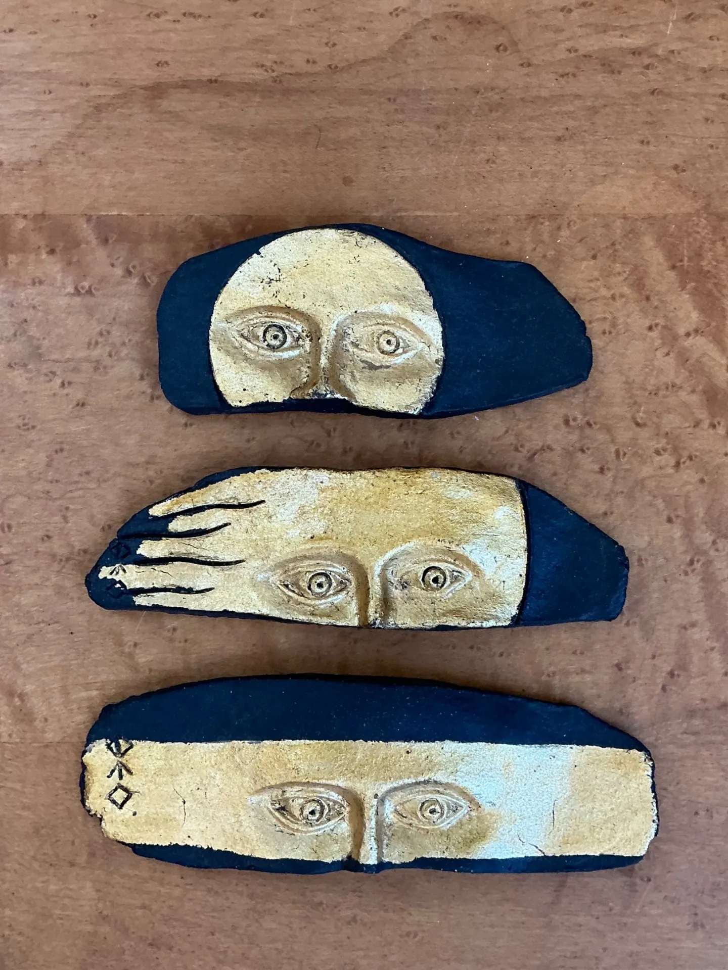 Vintage Original Studio Pottery Gilt Face Stripes - Set Of 3 — additional photo 1