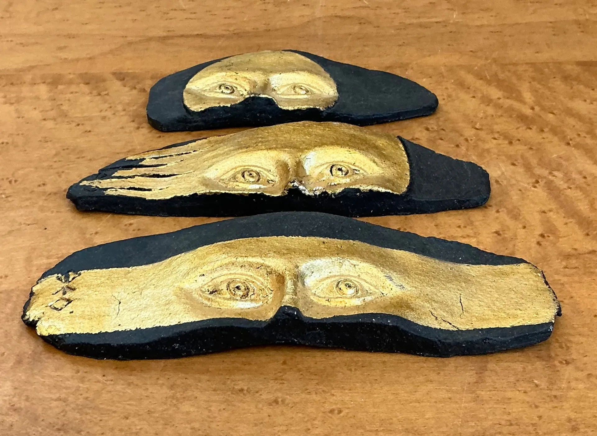 Vintage Original Studio Pottery Gilt Face Stripes - Set Of 3 — additional photo 6