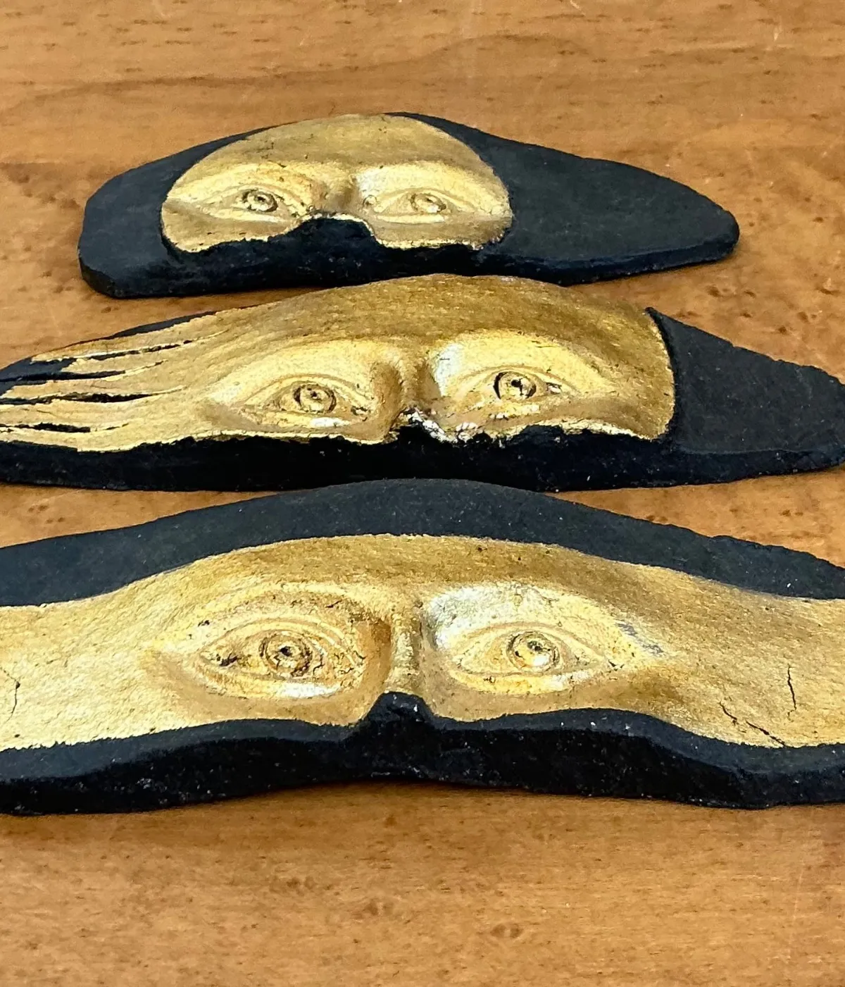 Vintage Original Studio Pottery Gilt Face Stripes - Set Of 3 — additional photo 6