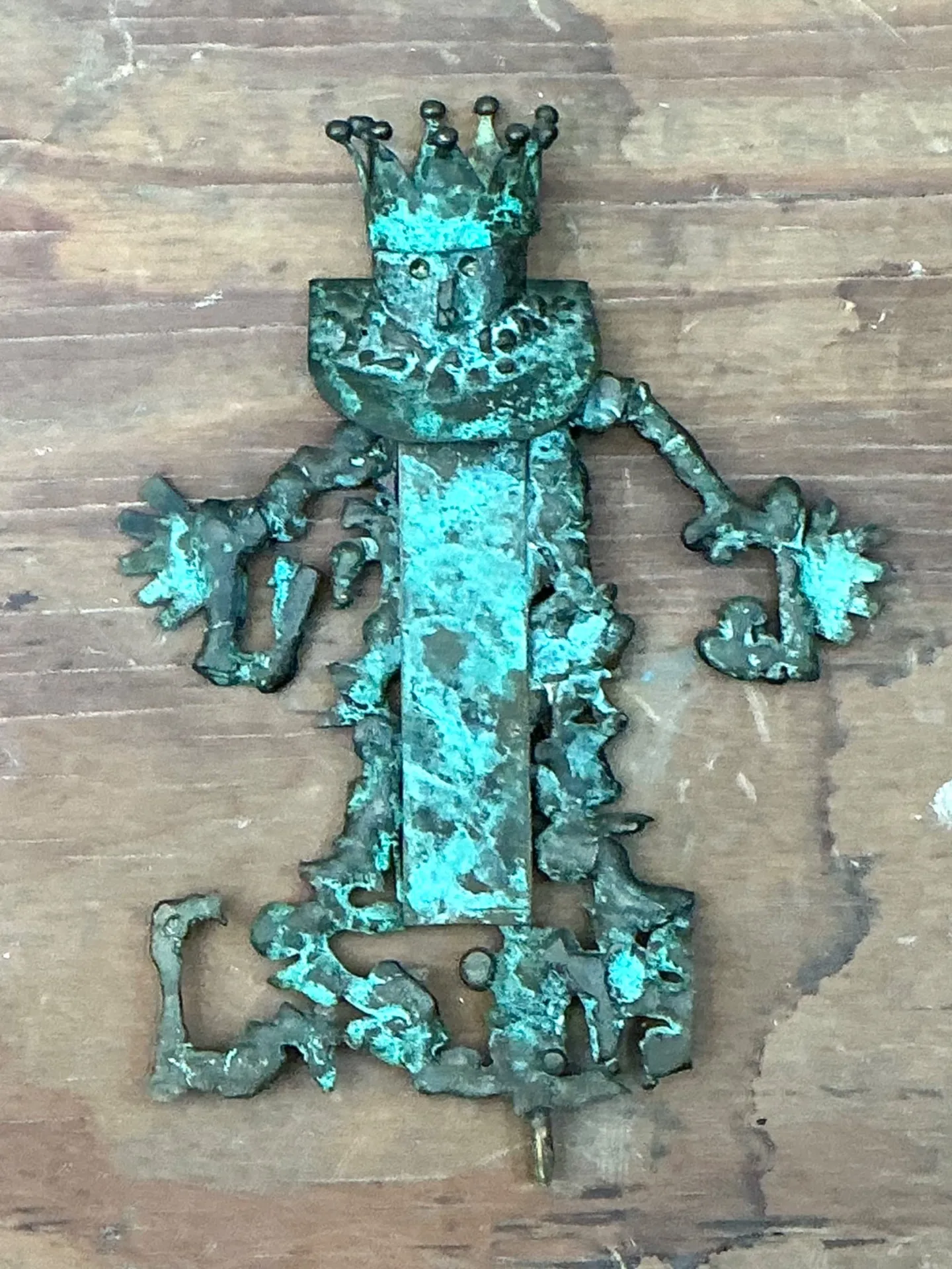 Vintage Patinated Metal King Sculpture — additional photo 4