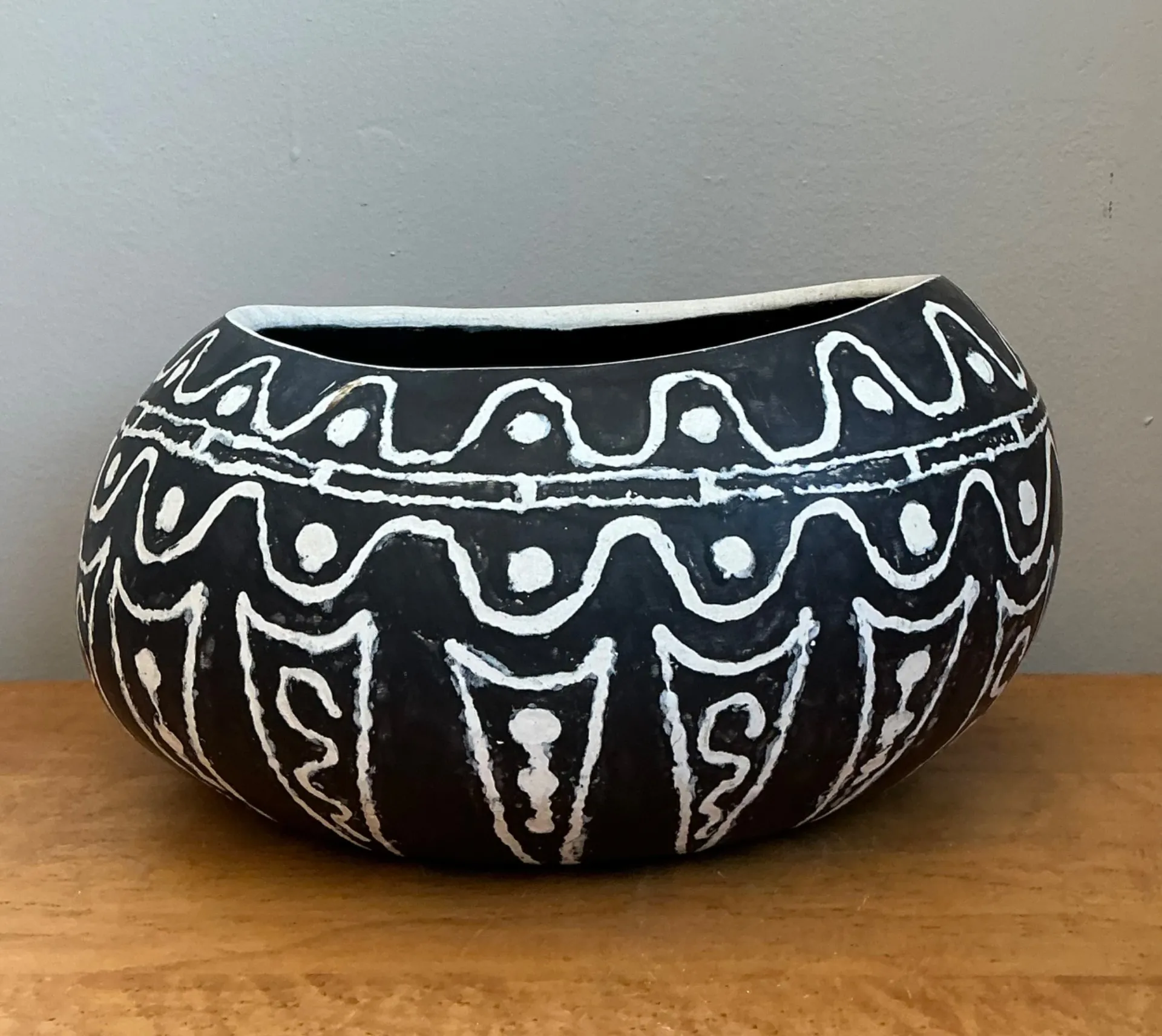 Vintage Hand Painted Ceramic Bowl — additional photo 3