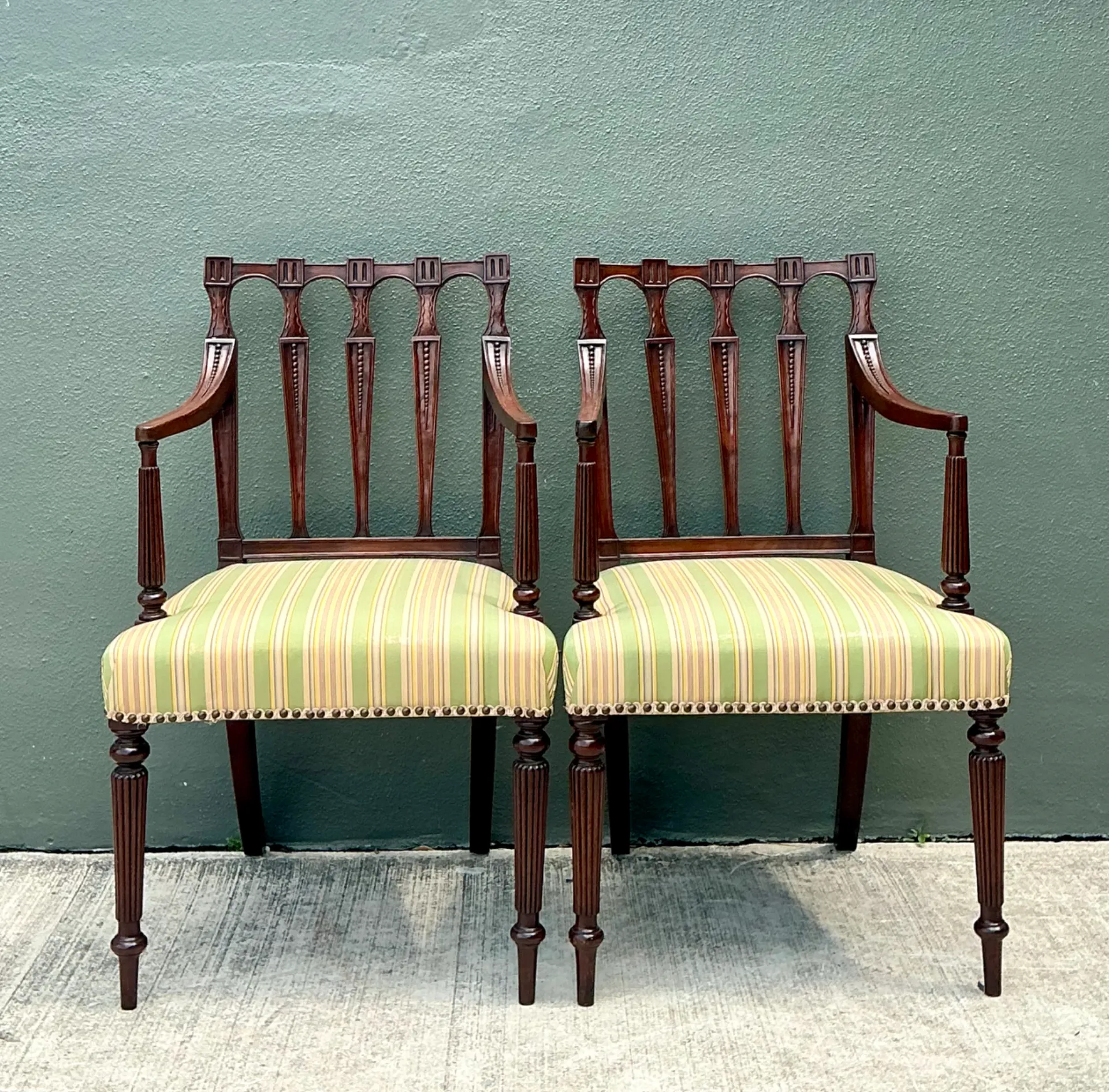 Vintage Carved Wood Chippendale Armchairs - Pair — additional photo 1