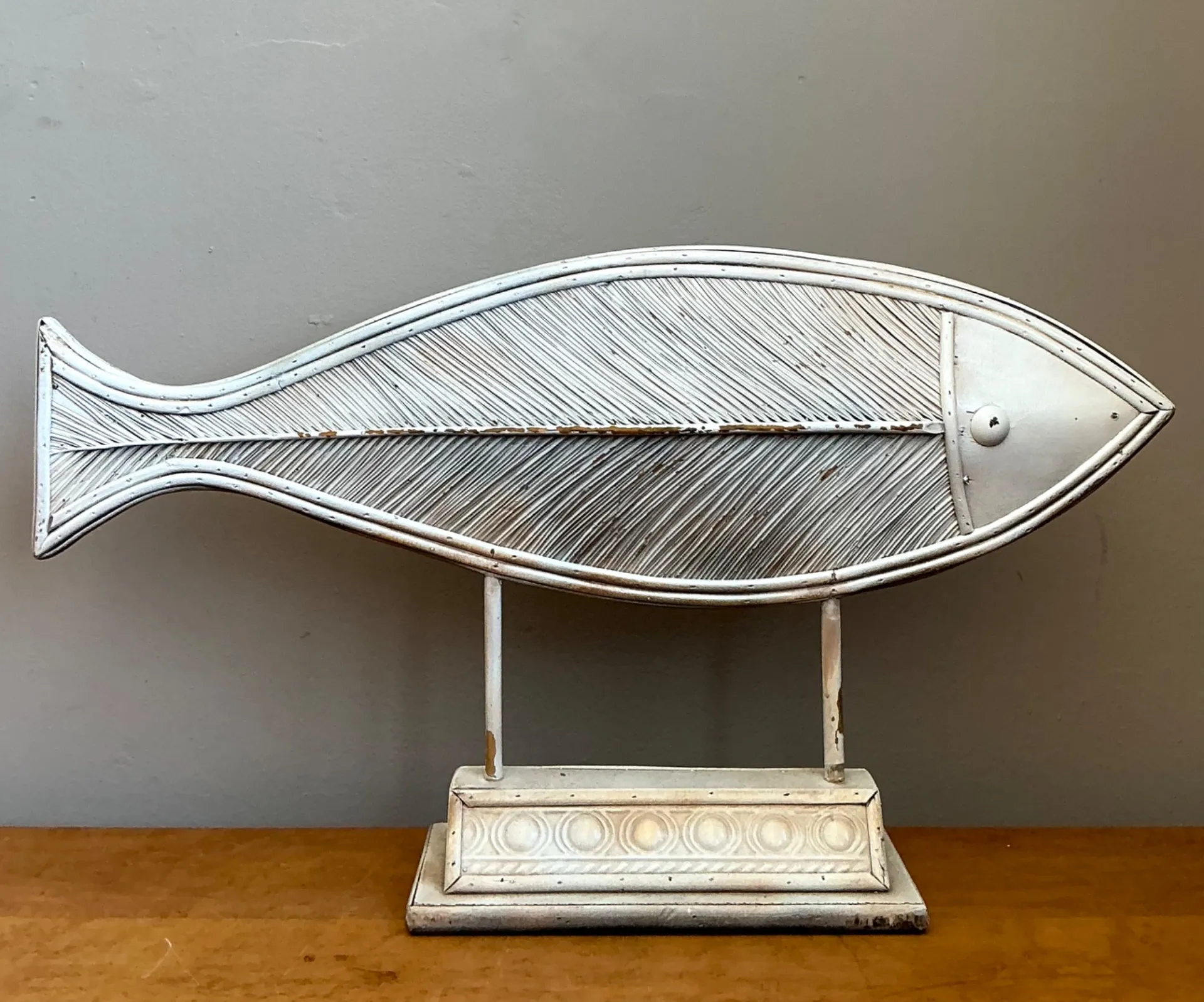 Vintage Washed Pencil Reed Fish Sculpture — additional photo 2