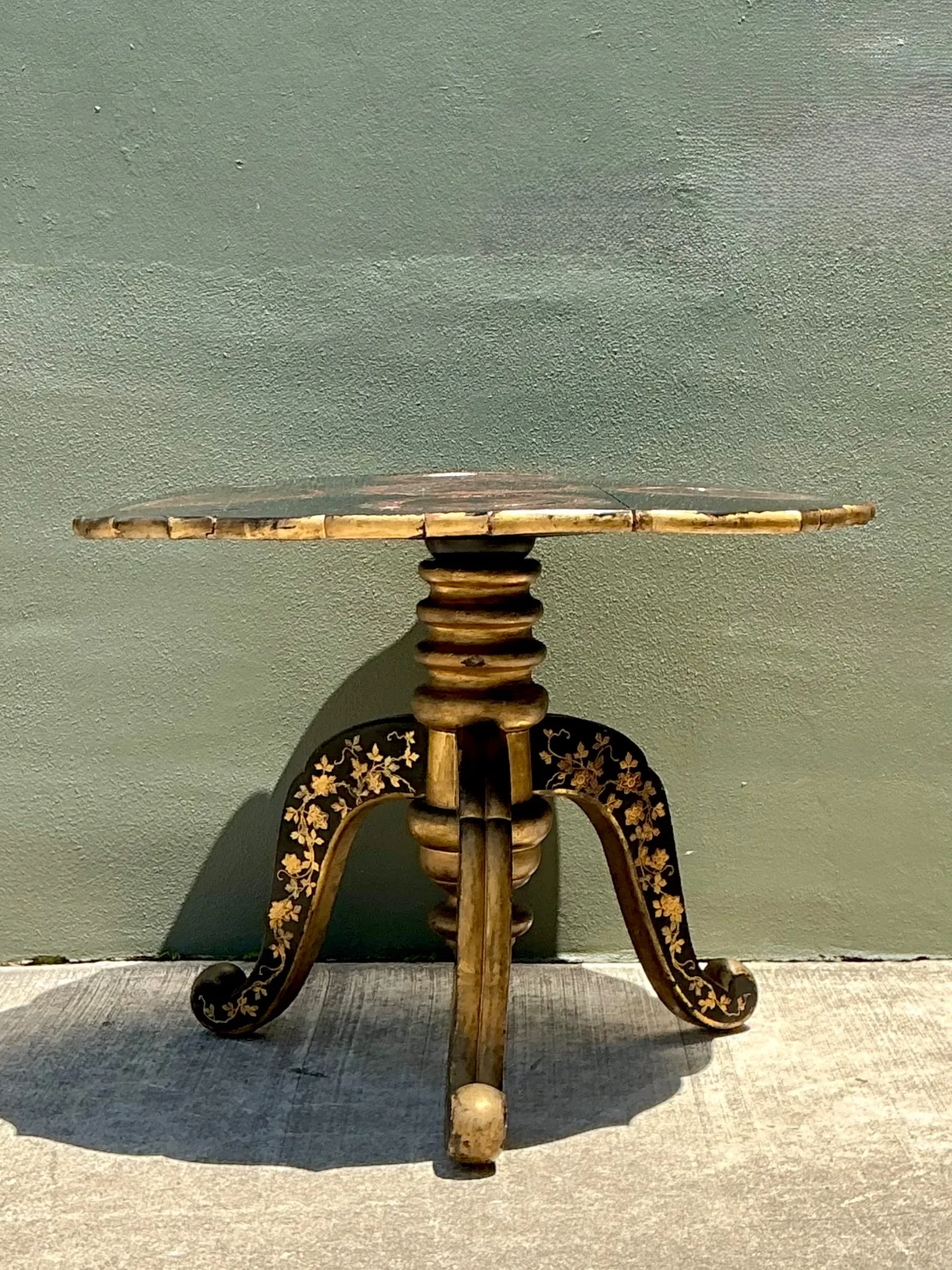 Vintage Victorian Chinese Export Lacquered Center Hall Table — additional photo 1