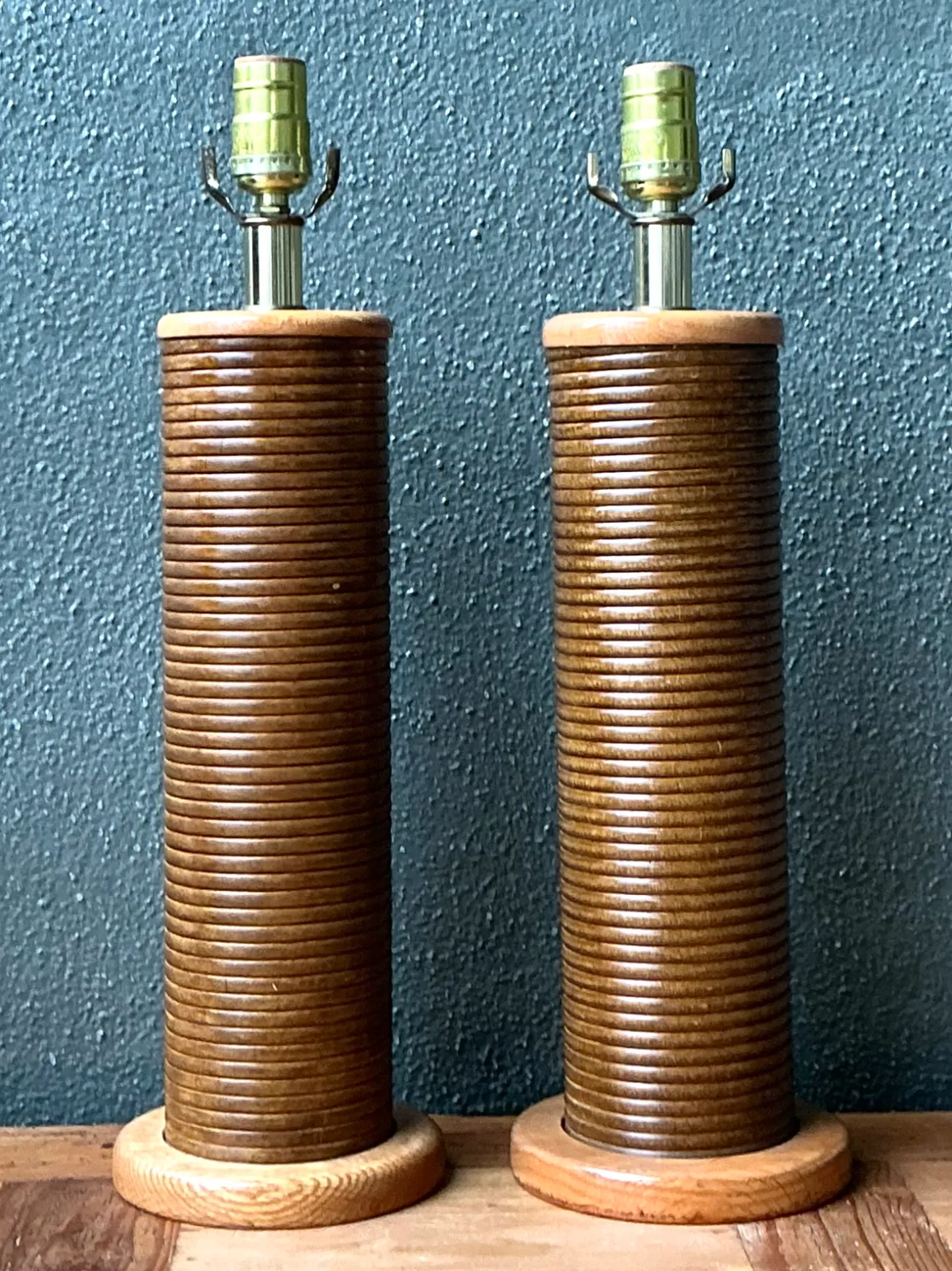 Vintage Pencil Reed Cylinder Lamps - A Pair — additional photo 3