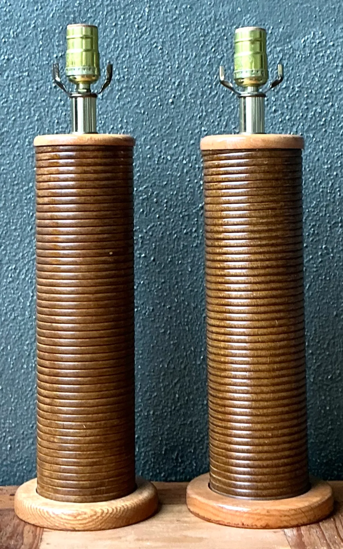 Vintage Pencil Reed Cylinder Lamps - A Pair — additional photo 3