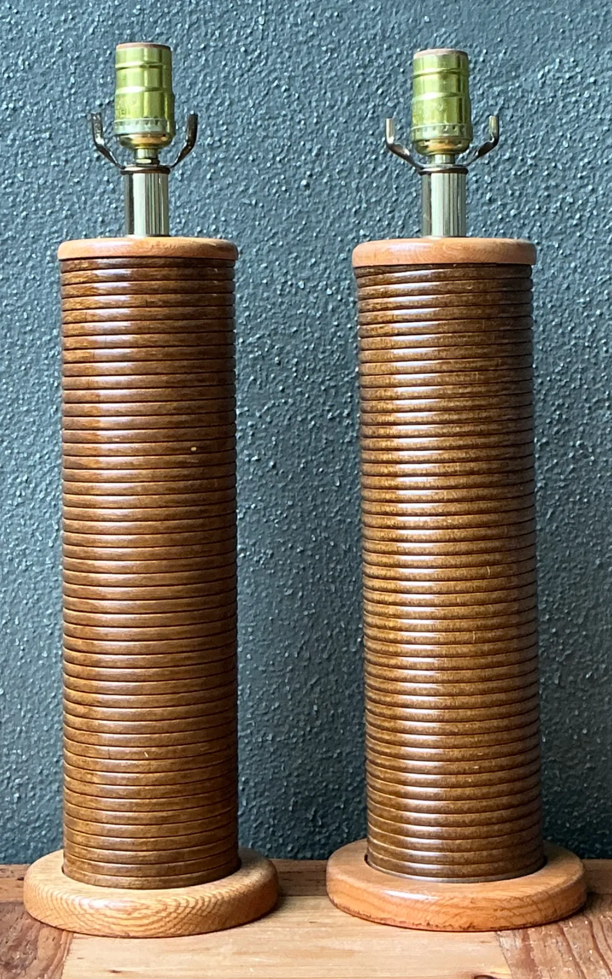 Vintage Pencil Reed Cylinder Lamps - A Pair — additional photo 6