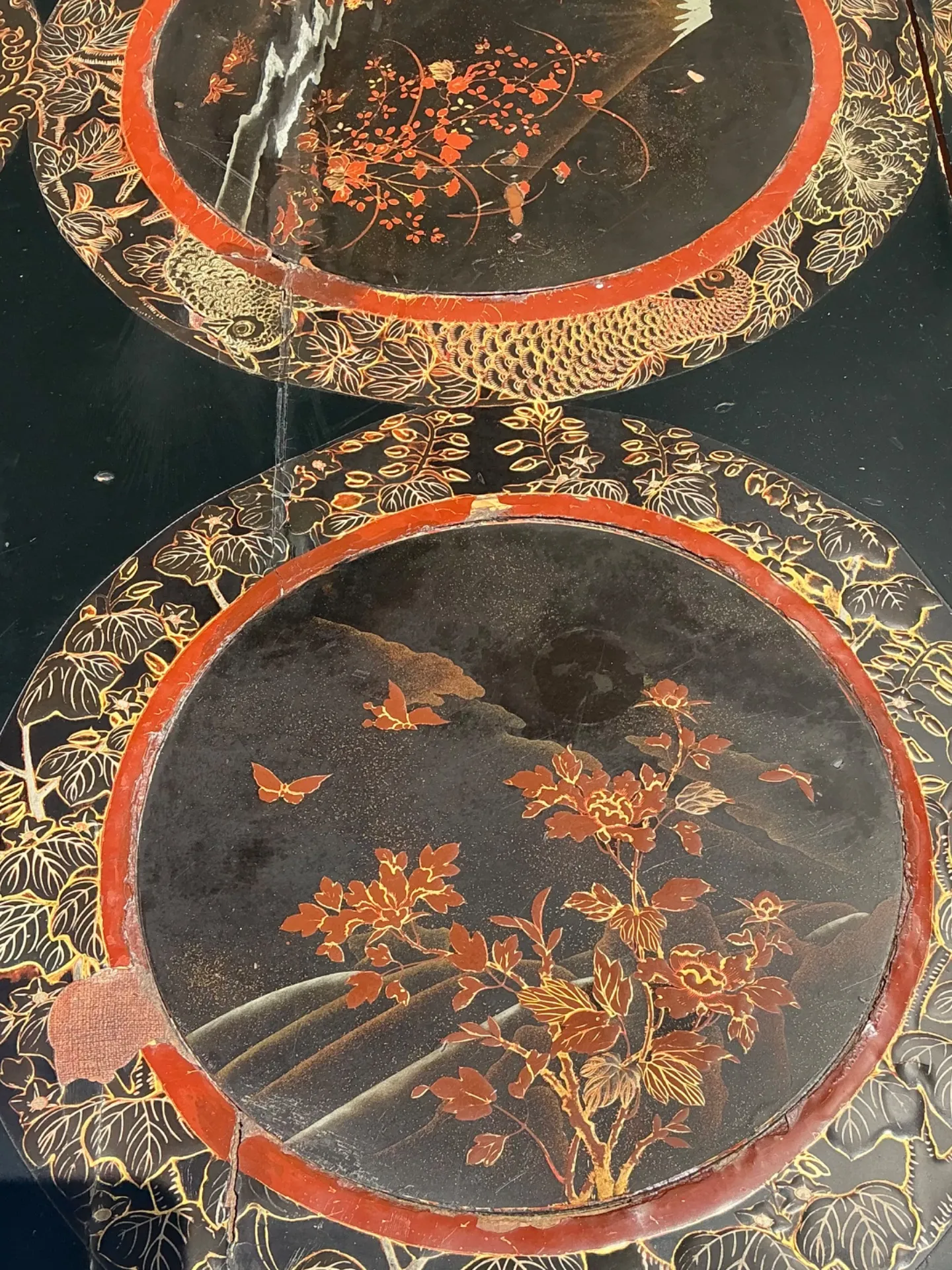 Vintage Victorian Chinese Export Lacquered Center Hall Table — additional photo 4