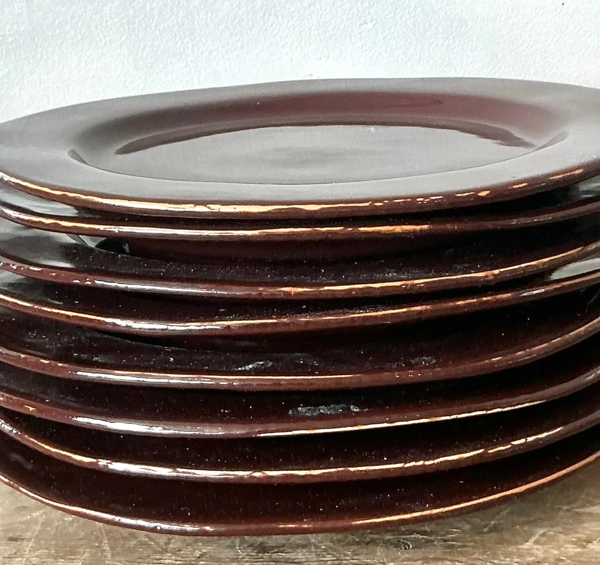 Vintage Italian Vietri Glazed Ceramic Plates - Set of 8 - Back view